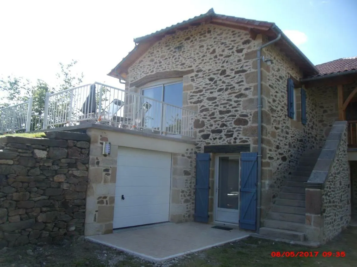 Holiday home Gite Du Mas Dusuc Bouxal